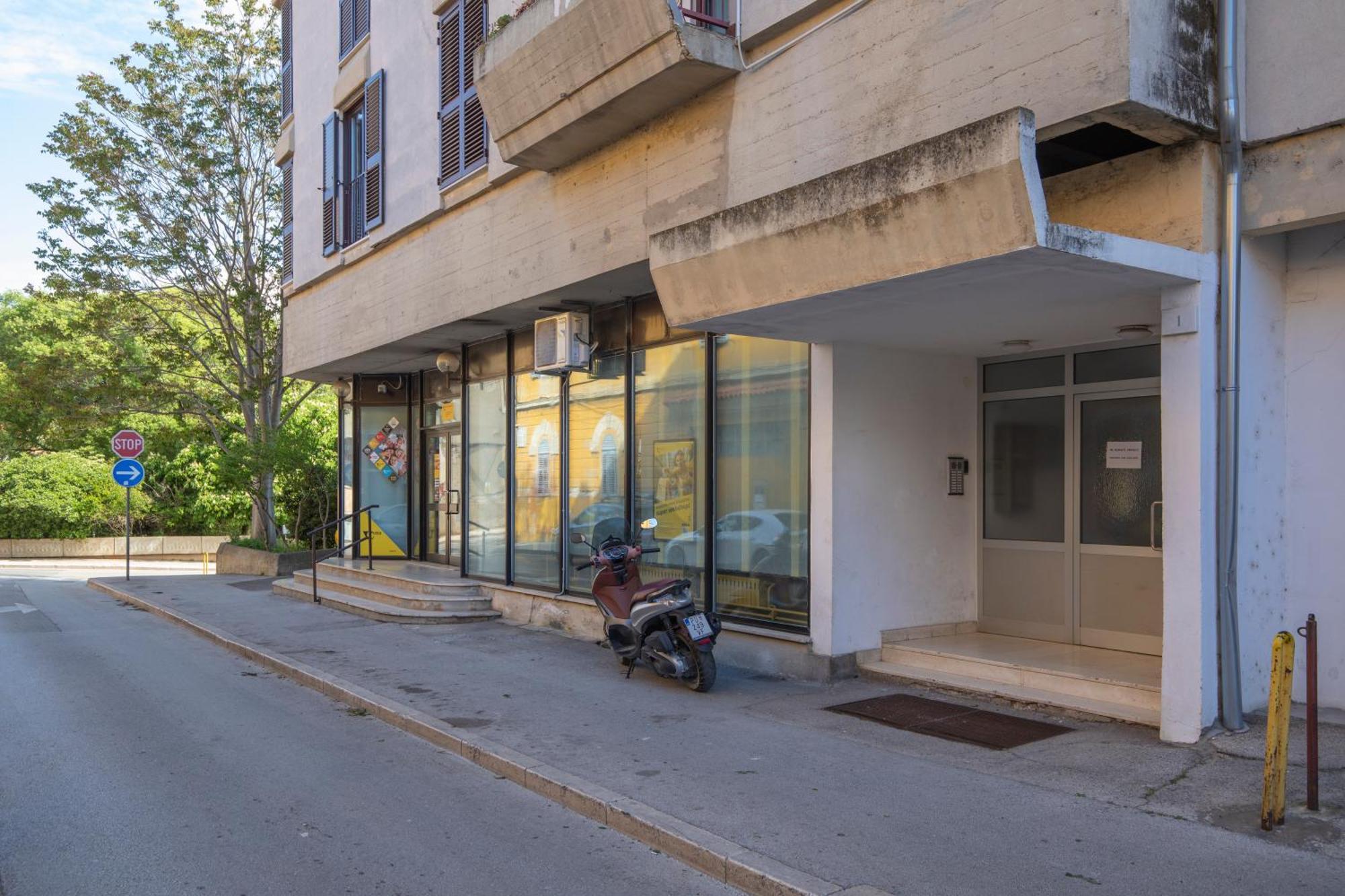 City Market Apartments Pula Exterior foto